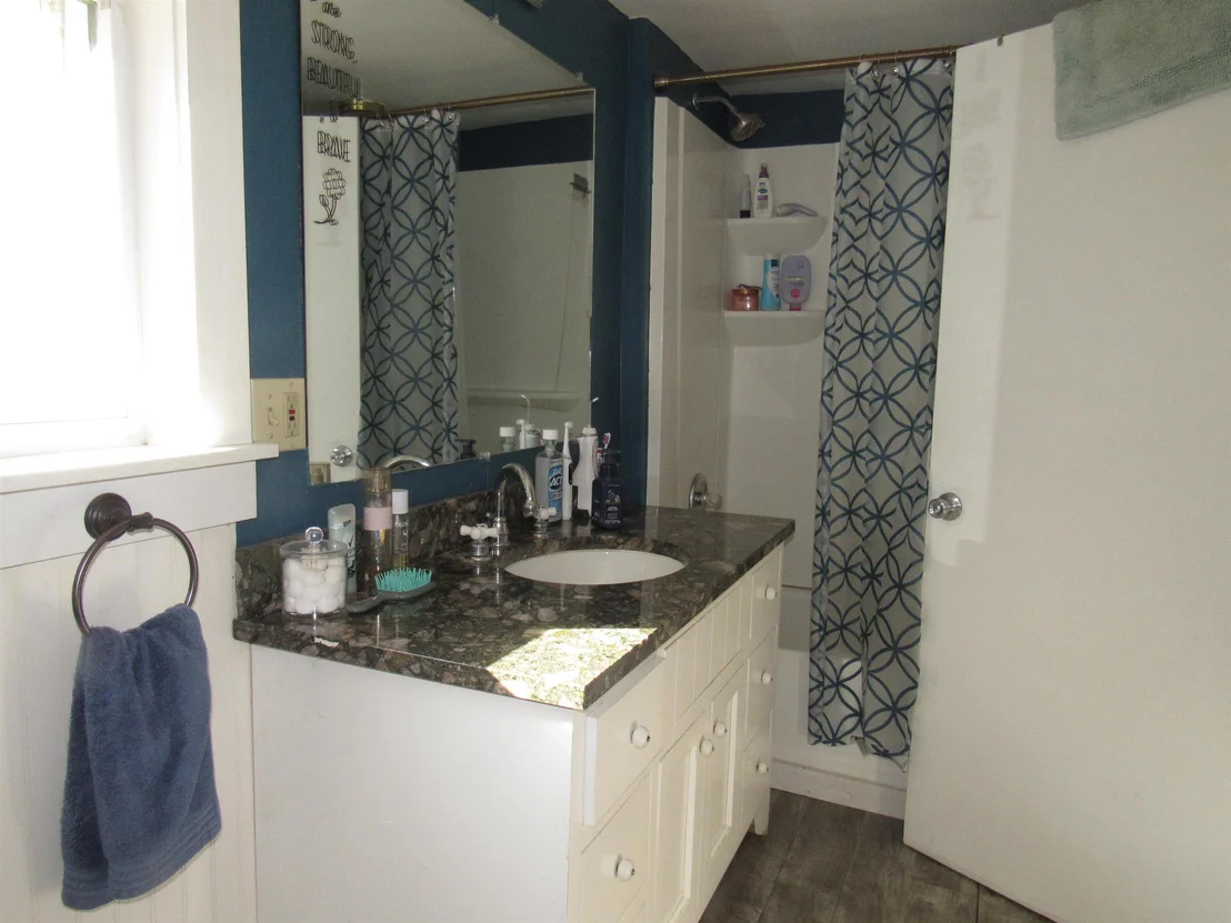 Photo of 77 Maple