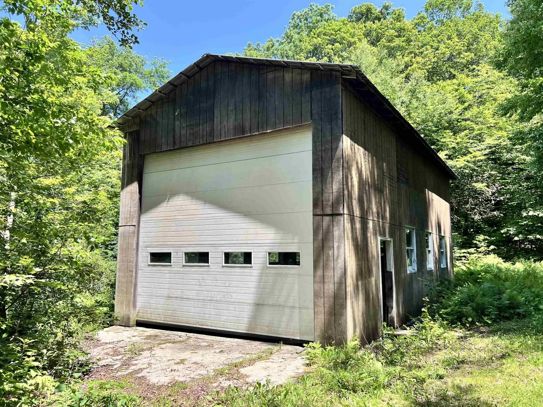Photo of 2775 Fish Hill