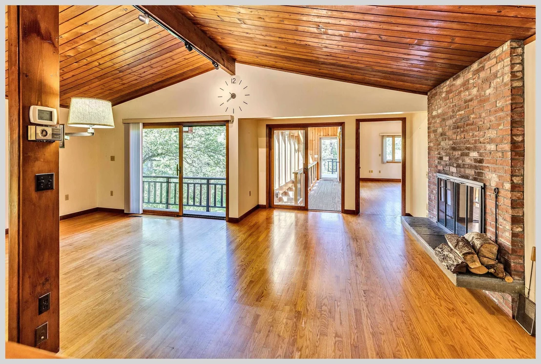 Photo of 206 River