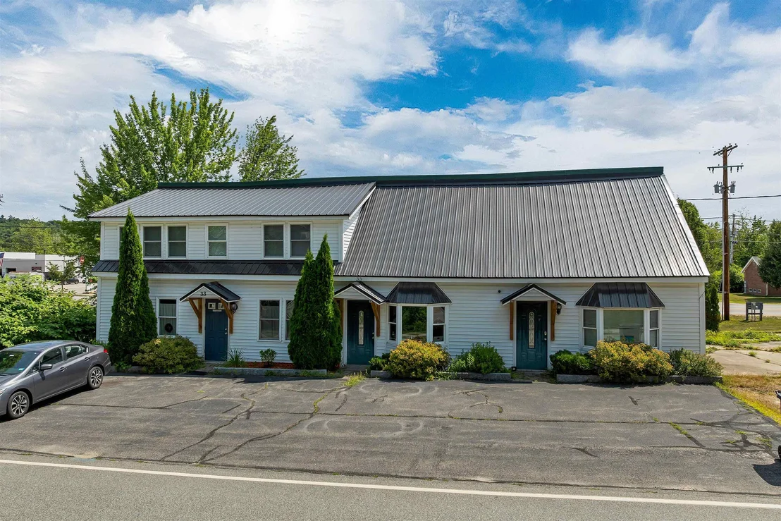 Photo of Unit E at 328 Daniel Webster