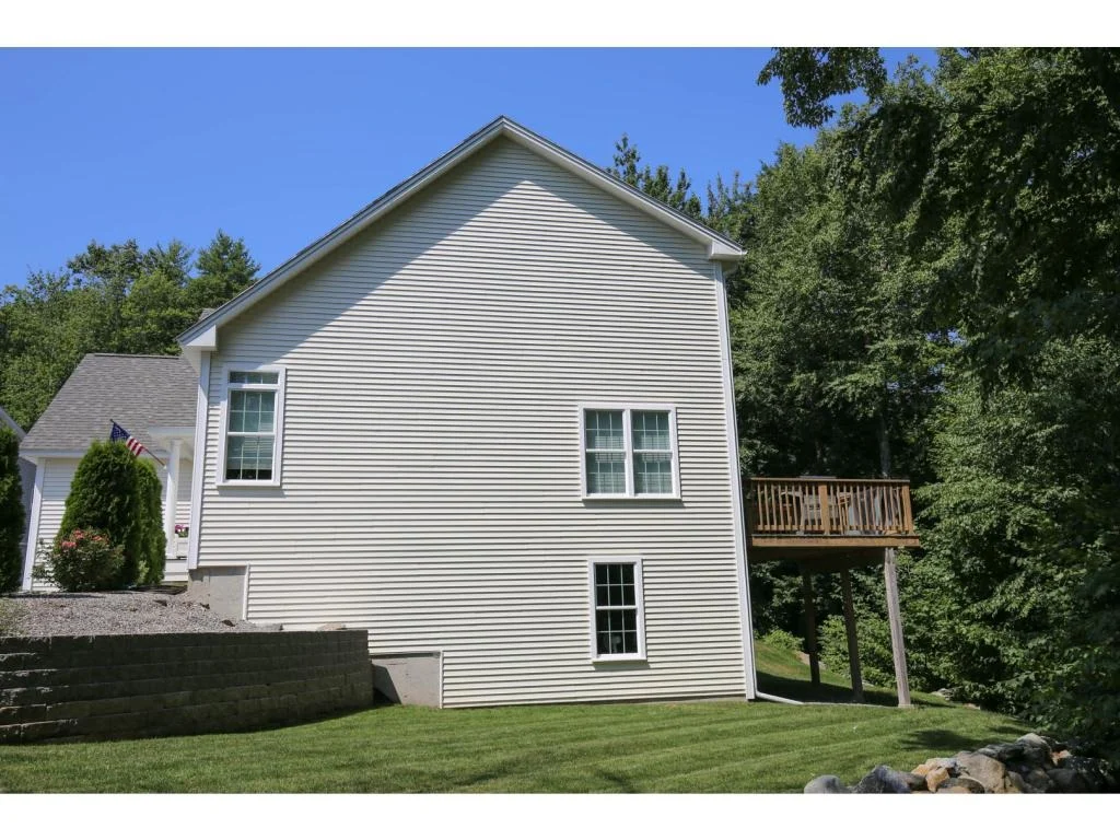 Photo of 33 Sterling