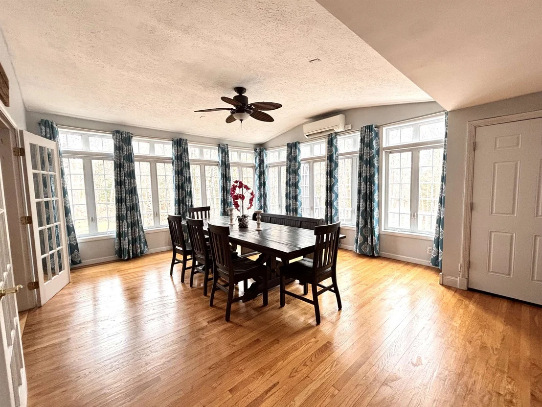Photo of 87 Juniper