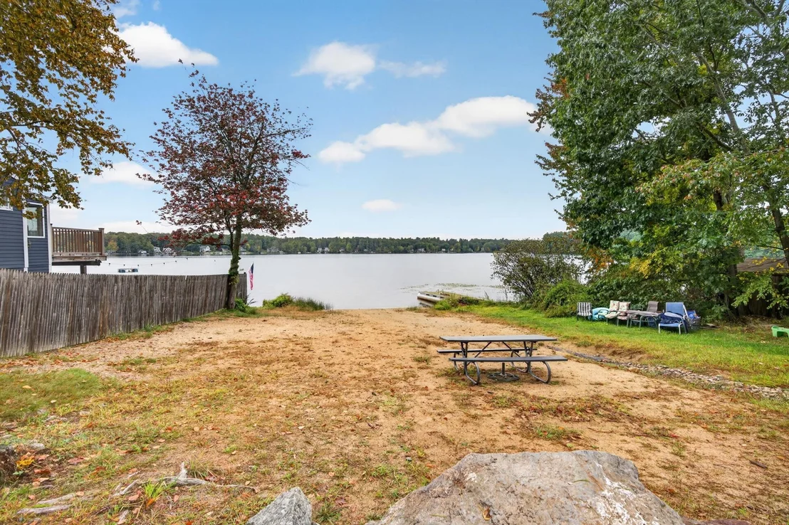 Photo of 20 Lakeside