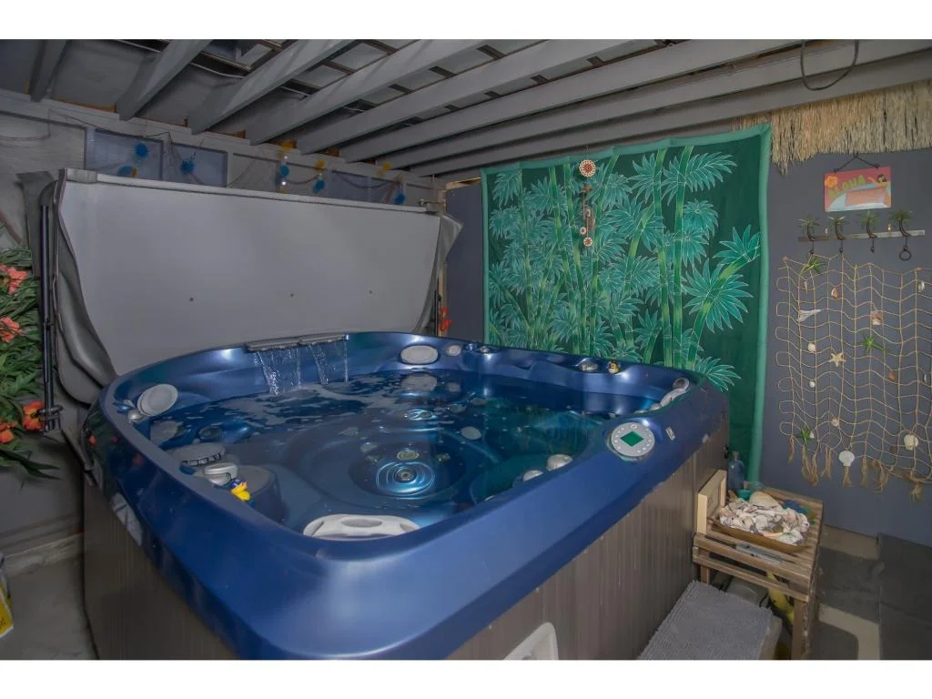 Photo of 323 Breezy Hill