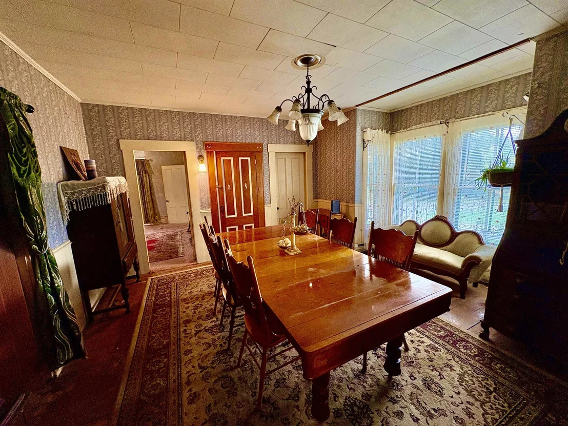 Photo of 1445 Maillett