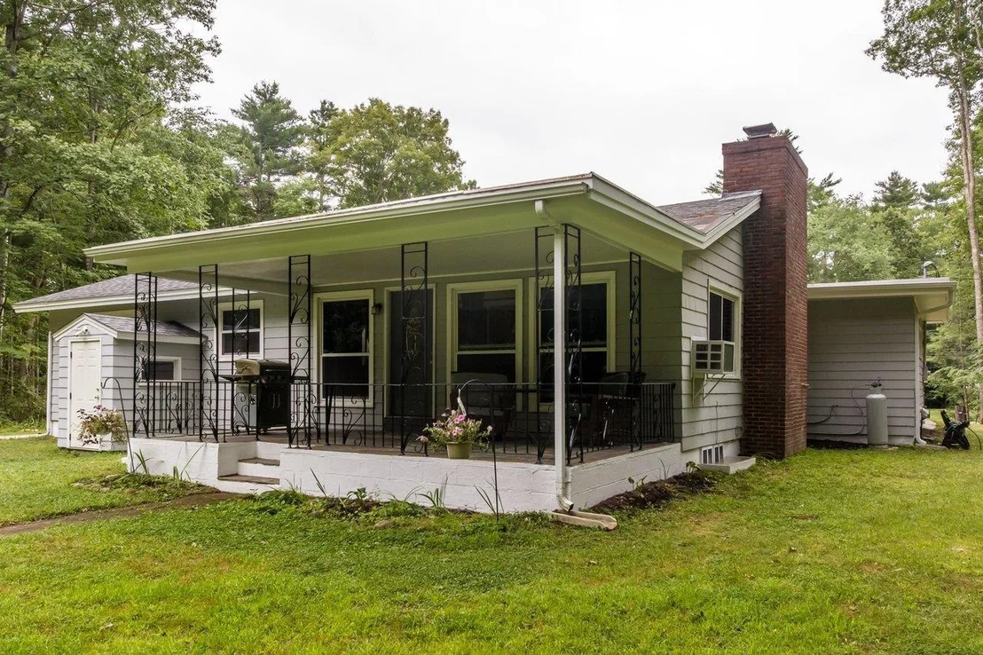 Photo of 143 Long Hill