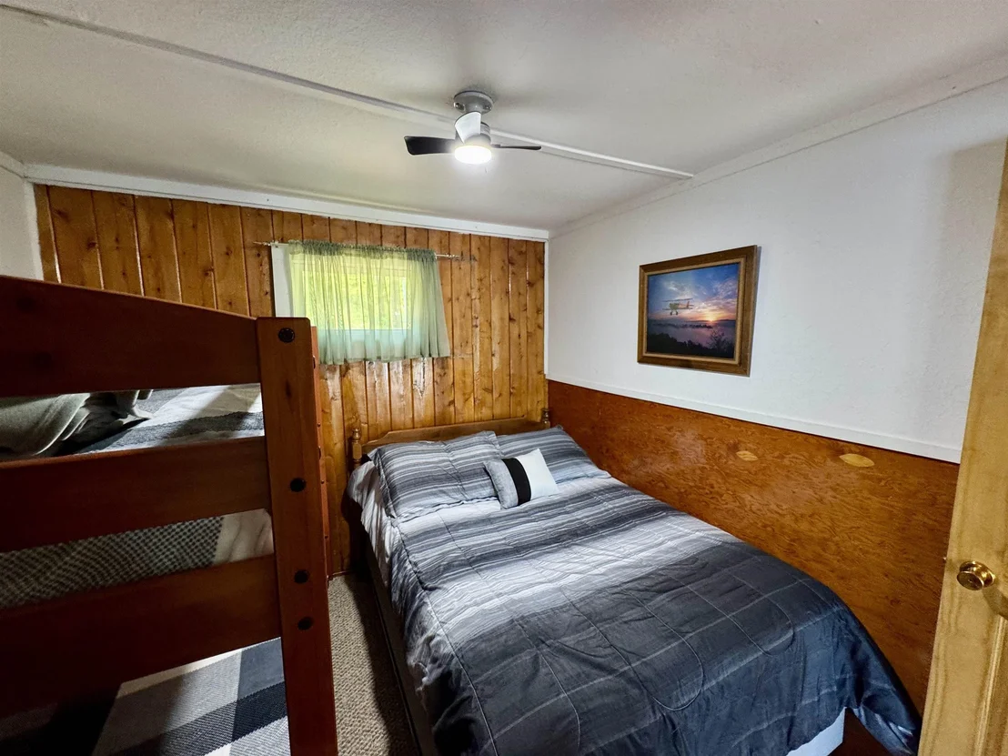 Photo of 140 Lakeside