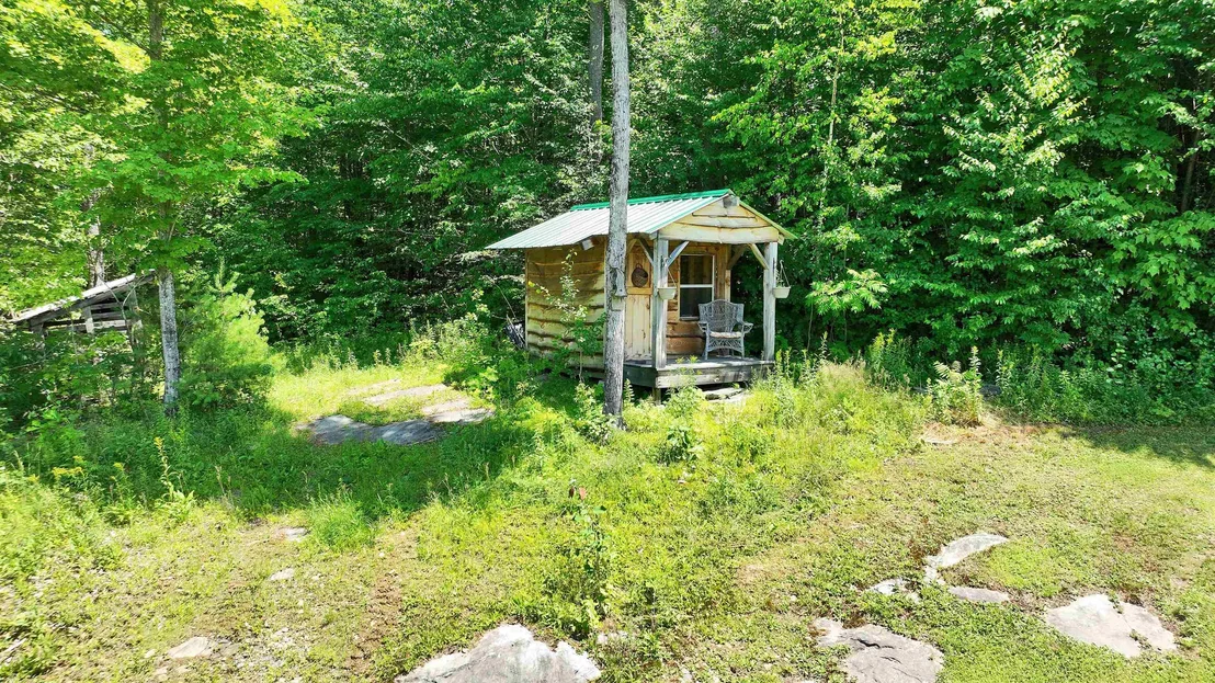 Photo of 75 Walpole Valley