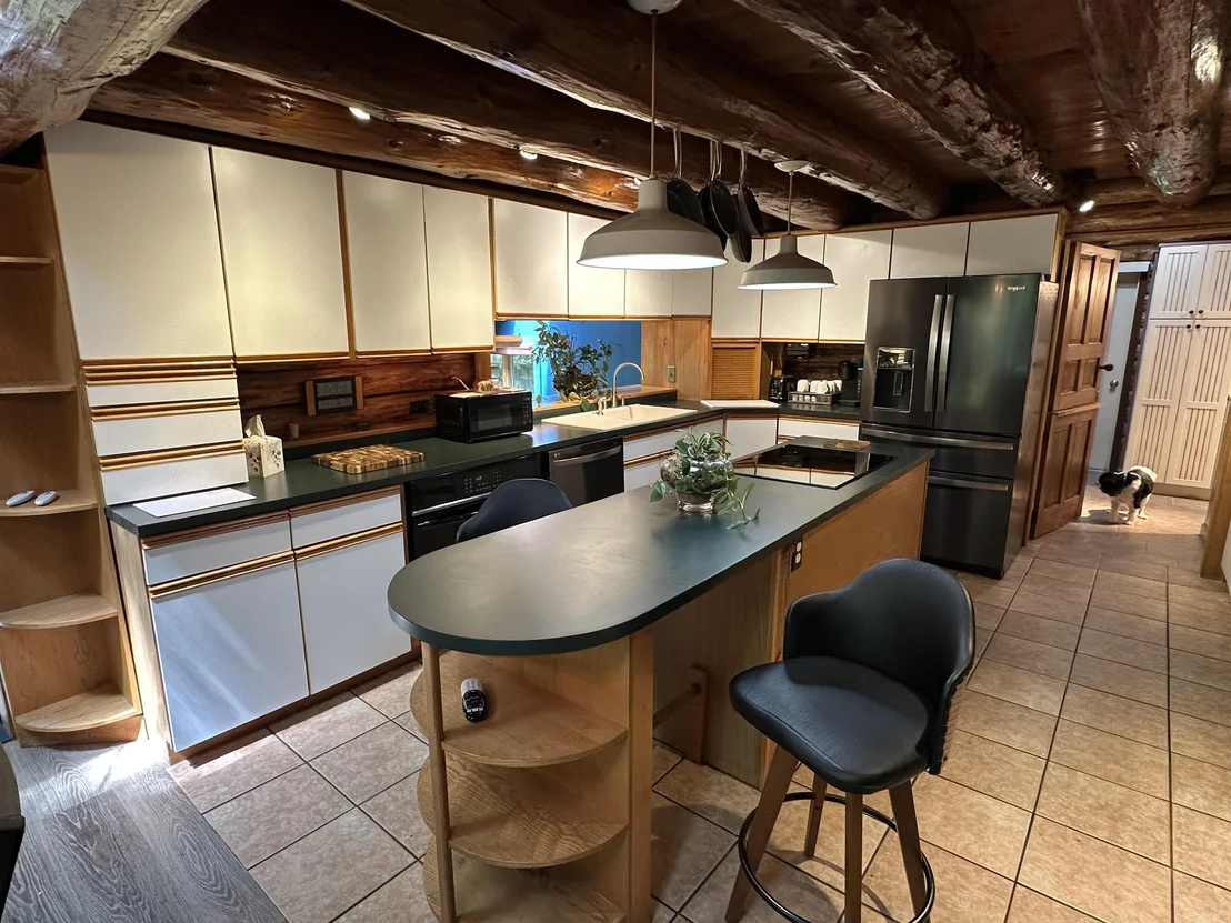 Photo of 220 Monadnock