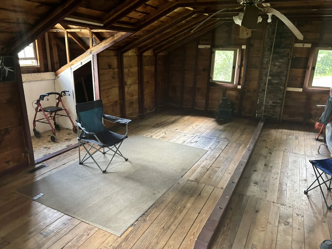 Photo of 263 Cedar Pond