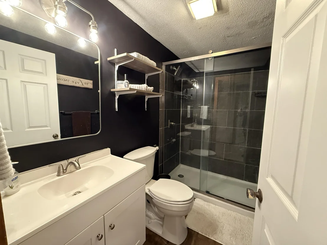 Photo of Unit 7 at 6D White Oaks
