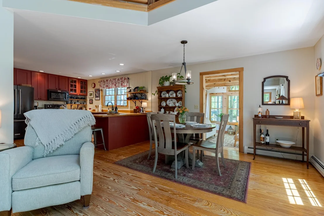 Photo of 338 Middleton