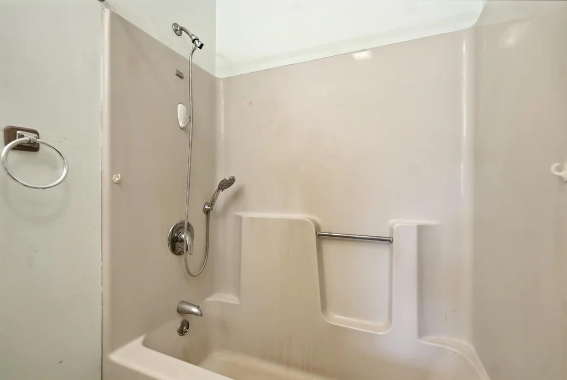 Photo of 104 Ridgeview Drive