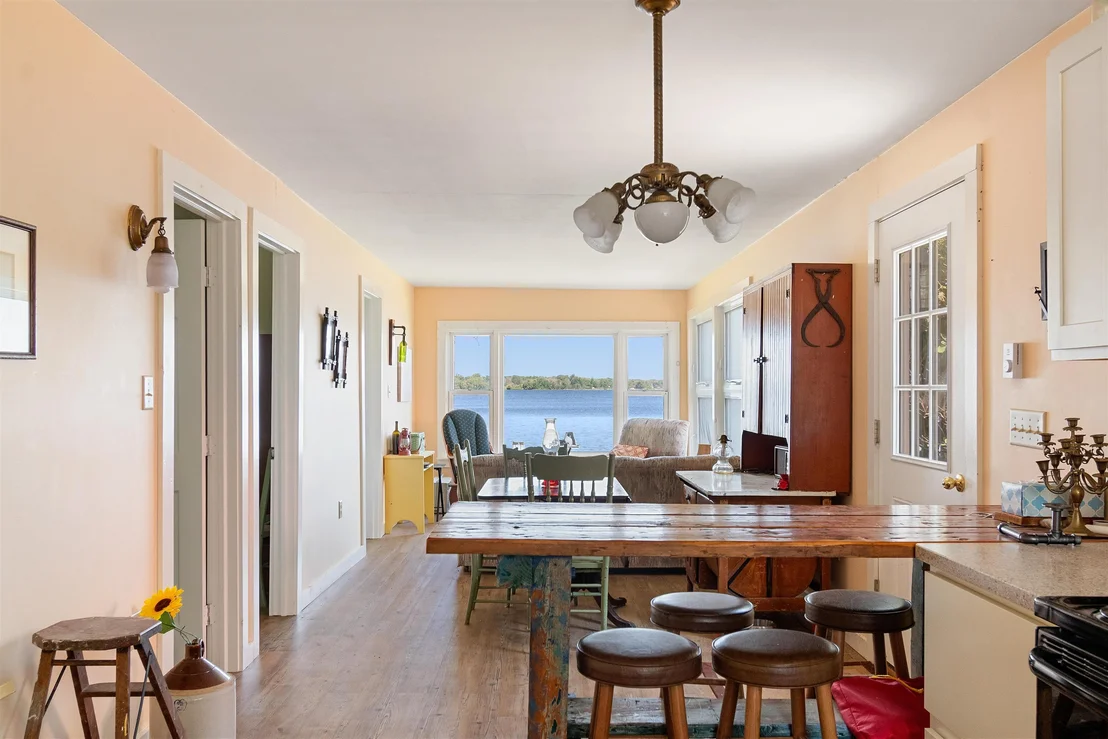 Photo of 43 Sandy Point