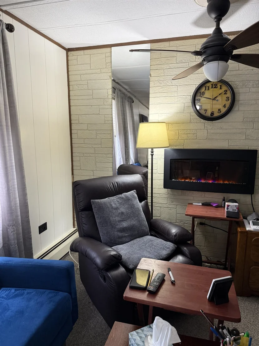 Photo of 1013 Camelot