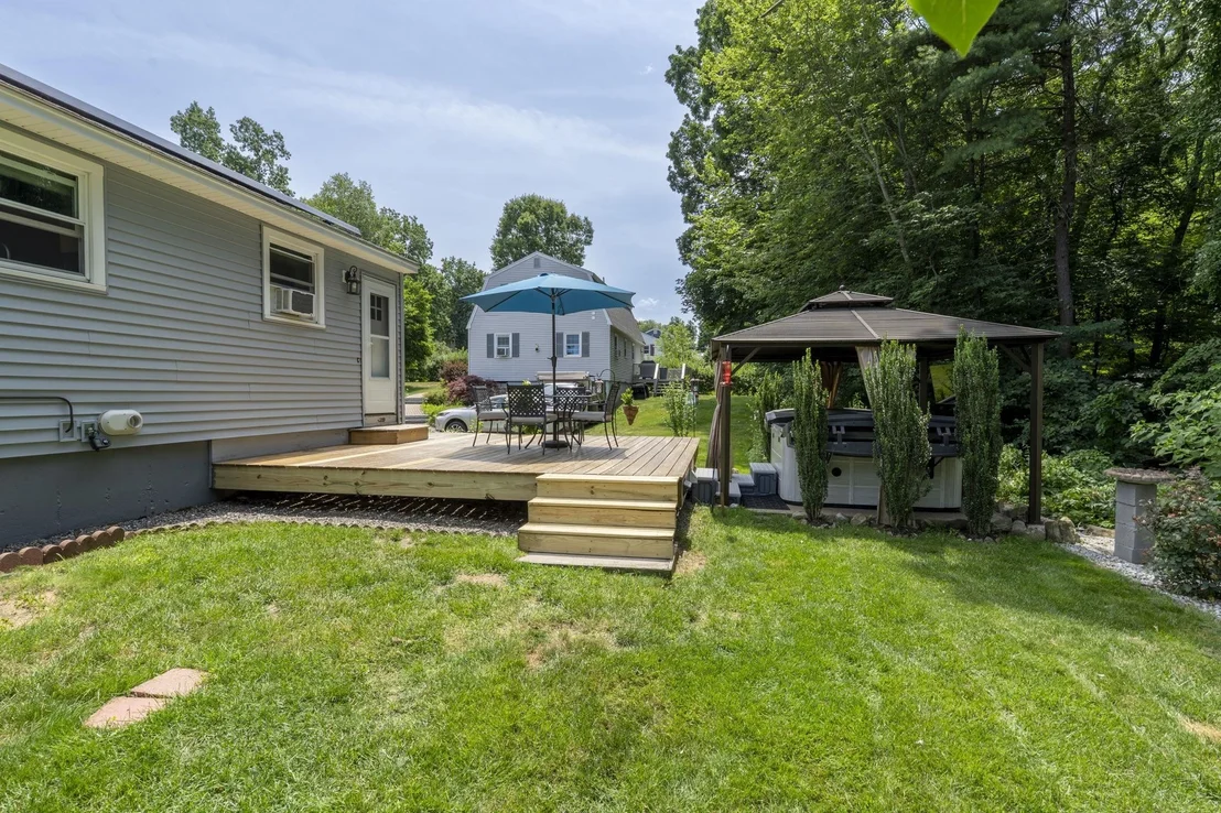 Photo of 25 Bedard