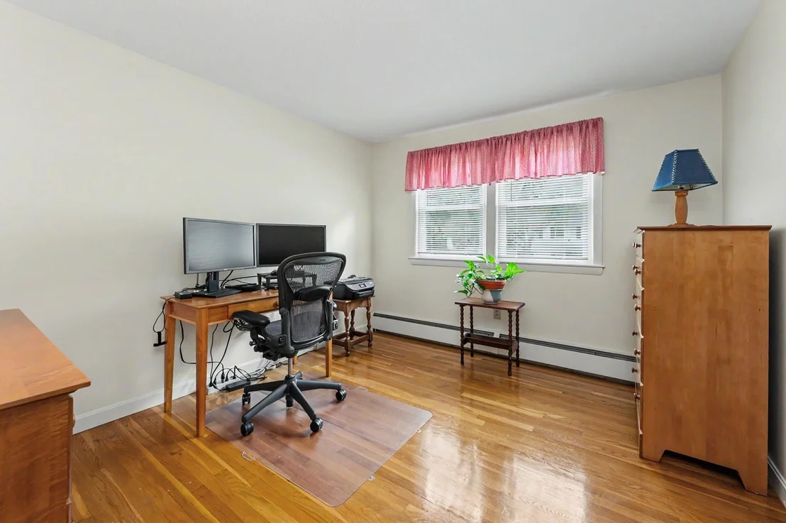 Photo of 14 Upstone