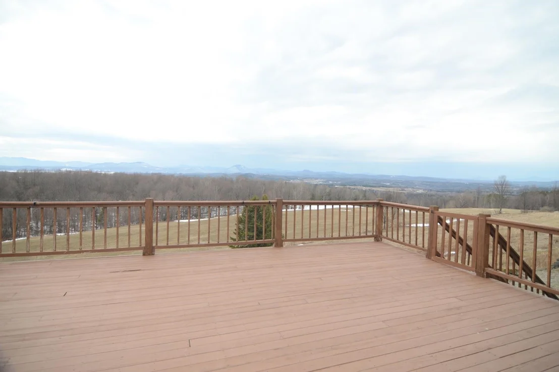 Photo of 734 Herrick