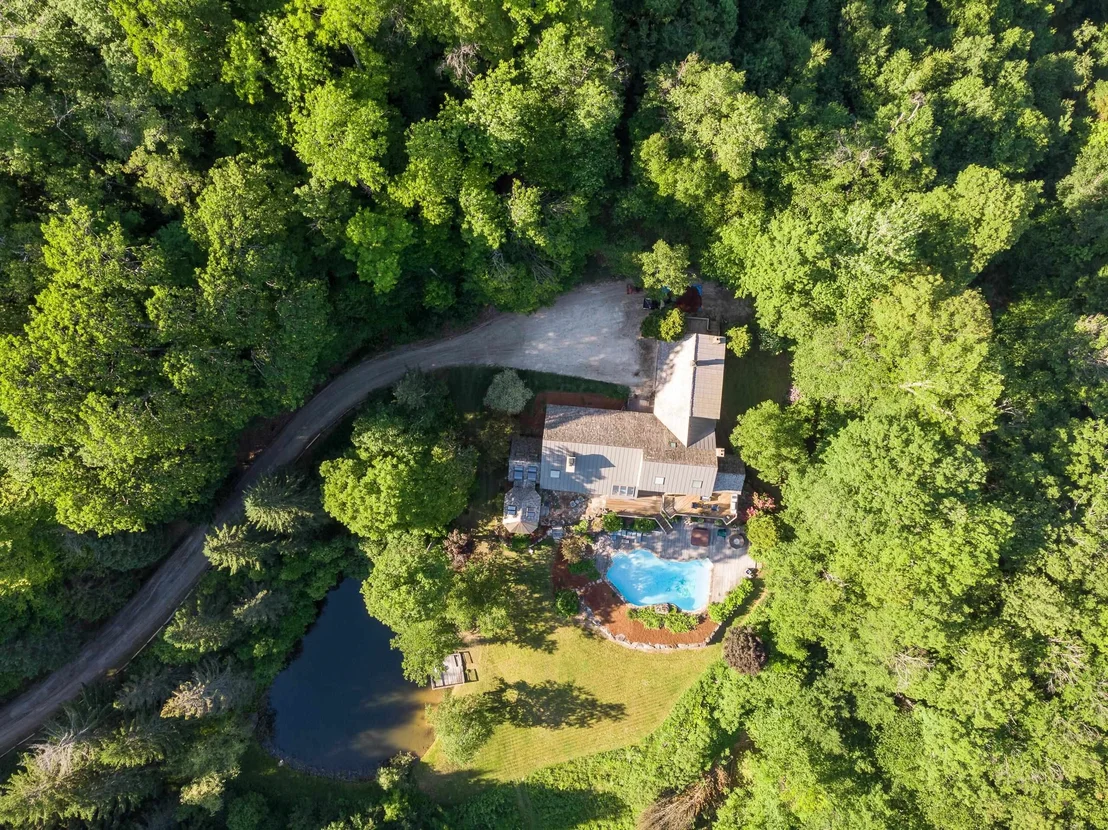 Photo of 838 Cricket Hill