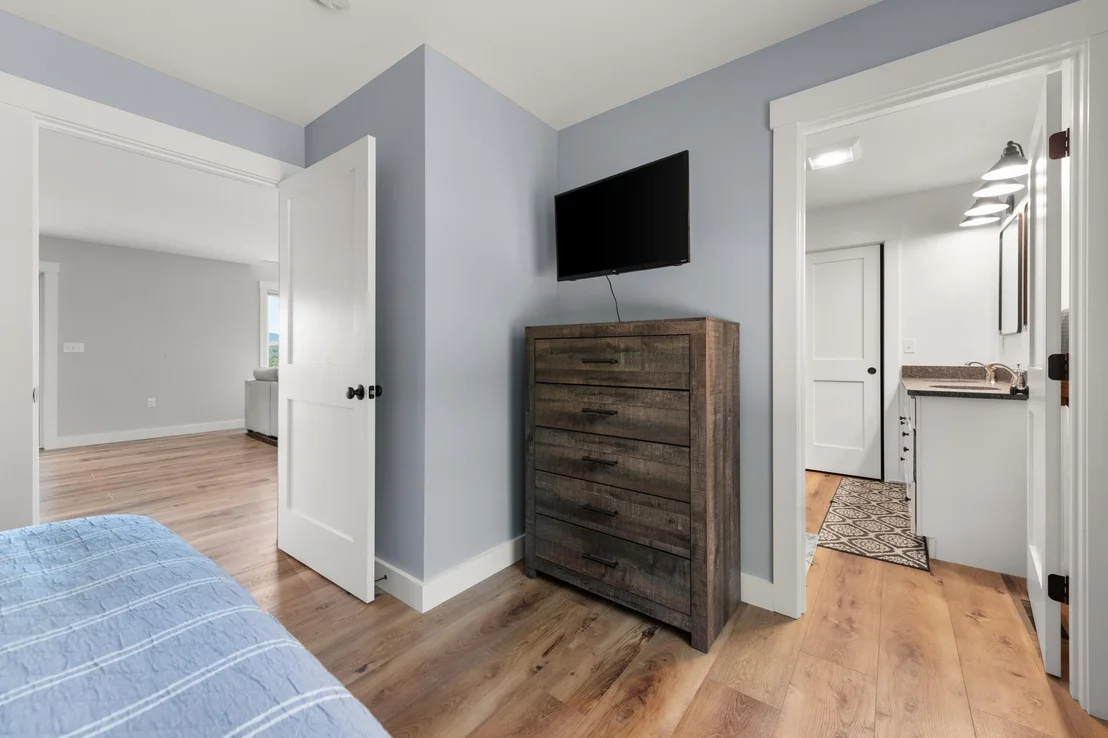 Photo of 140 Hemlock Brook