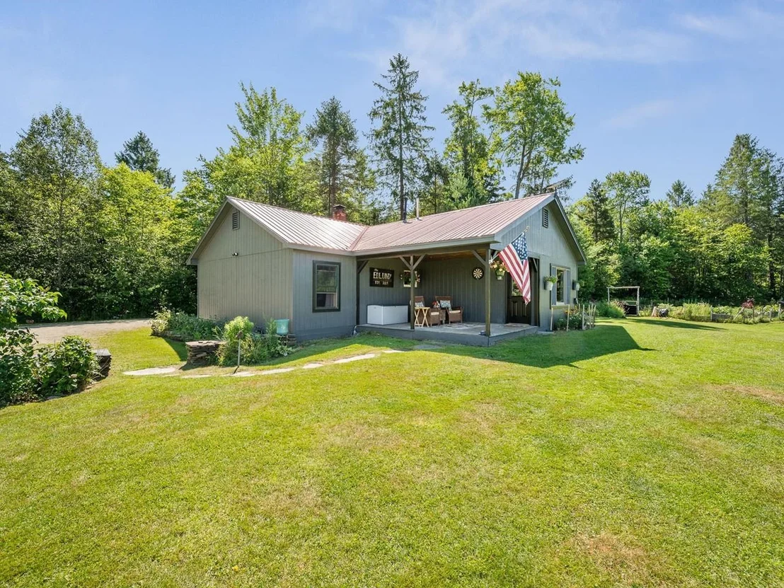 Photo of 1290 Beaver Meadow