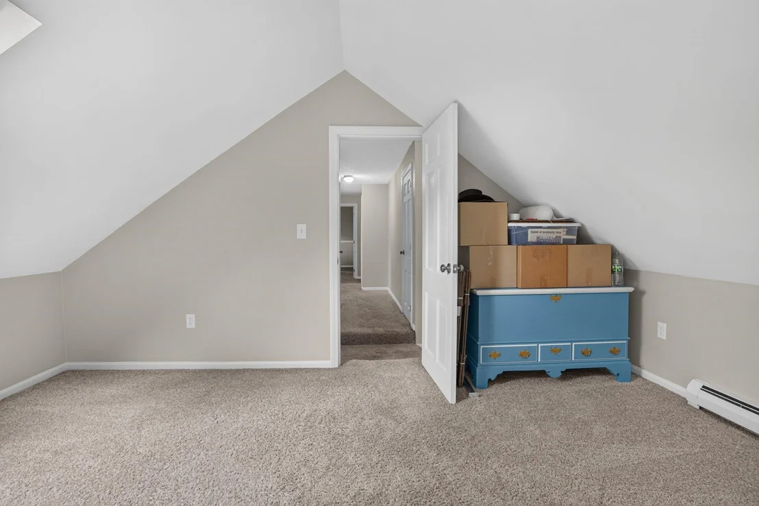 Photo of 2 Queensway