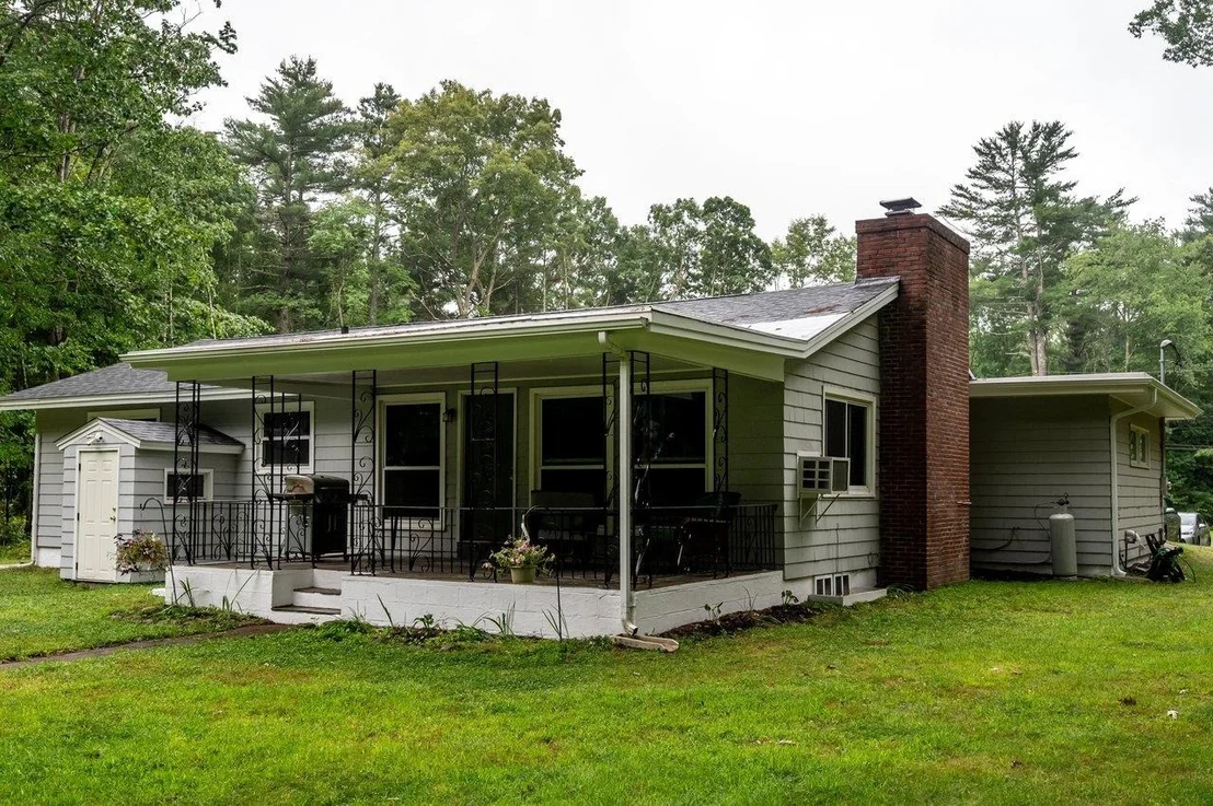 Photo of 143 Long Hill