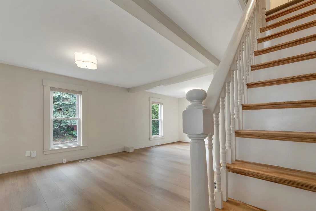 Photo of 33 Spruce