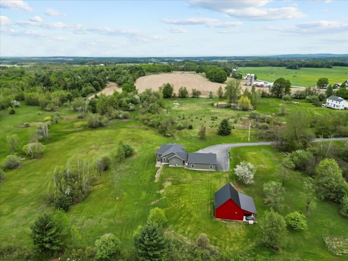 Photo of 28 Rileys