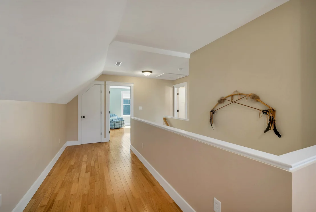 Photo of 1 Lennon
