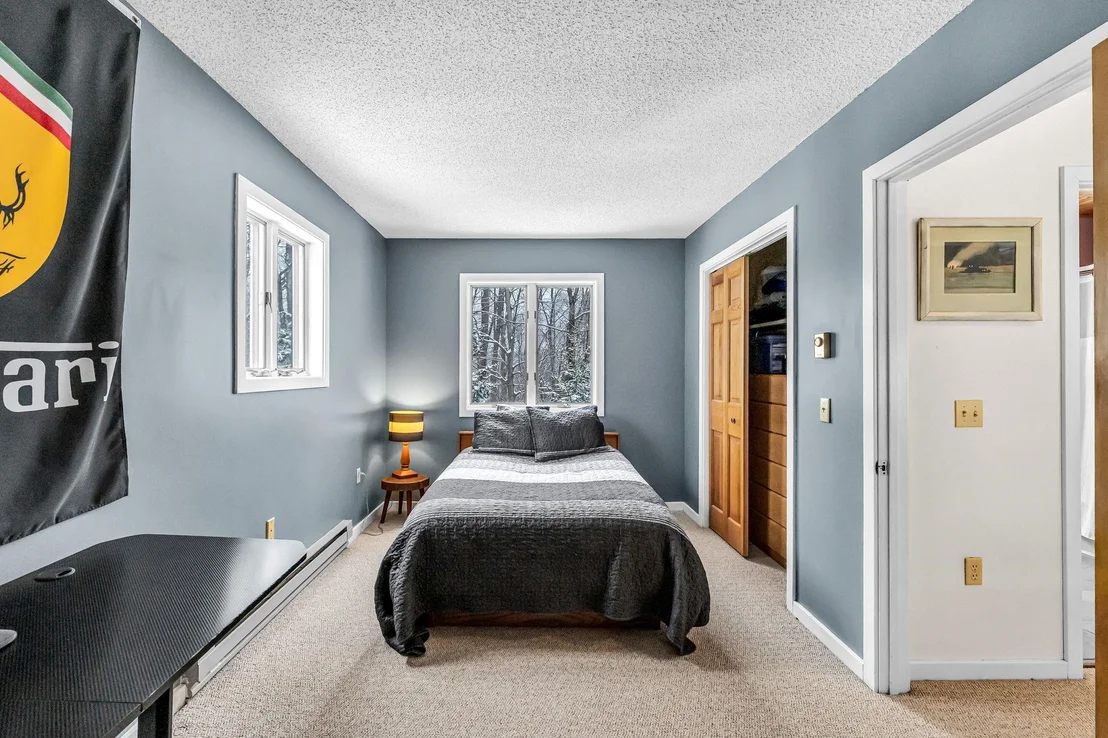 Photo of 36 Buckboard
