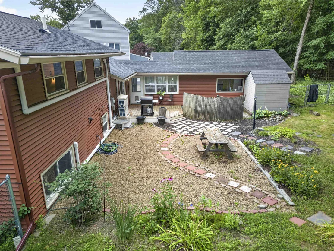 Photo of 11 Tanglewood
