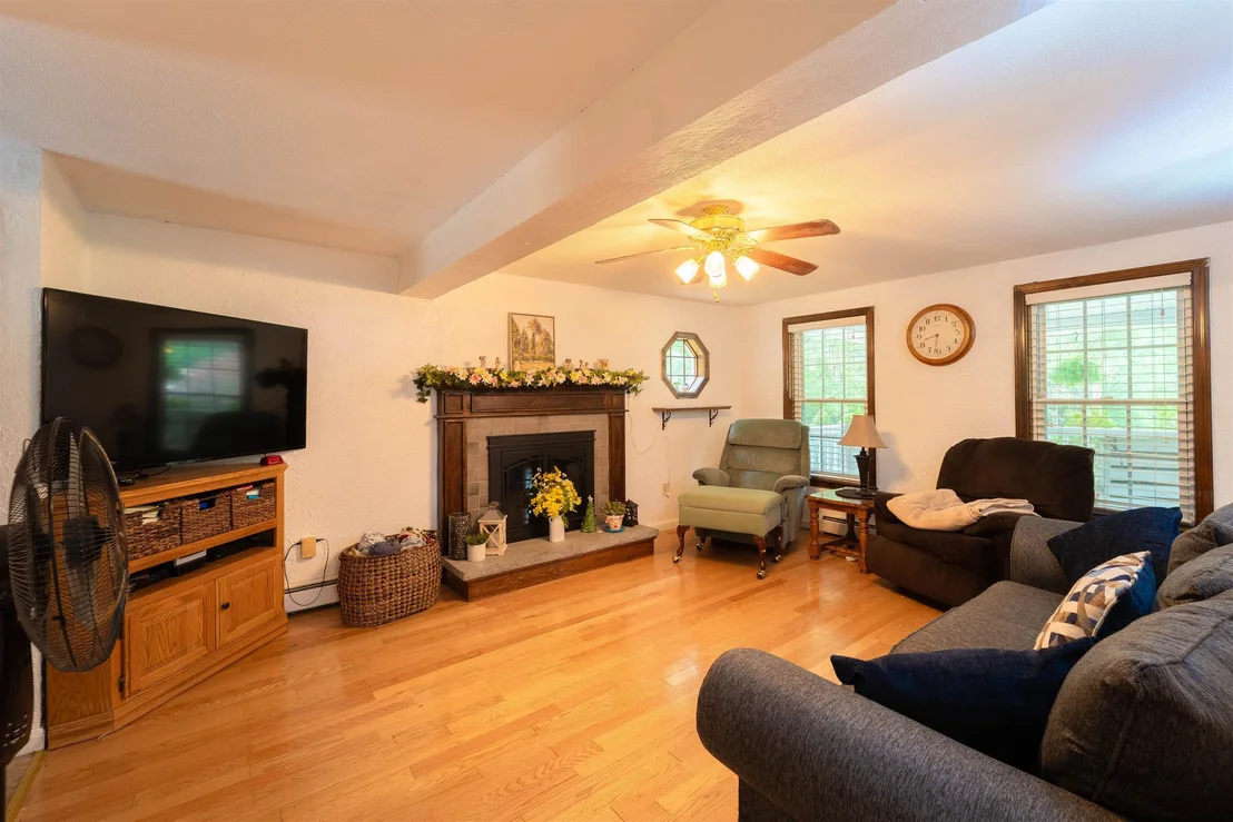 Photo of 12 Beech Hill