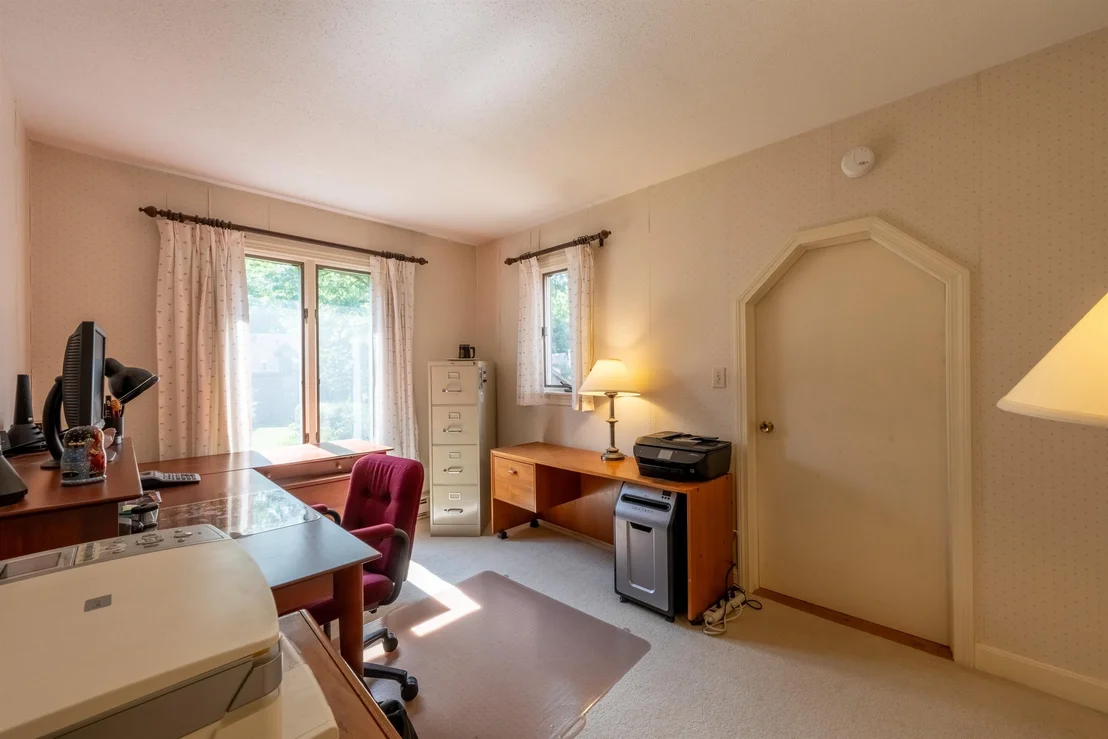 Photo of Unit 2A at 807 Murphys
