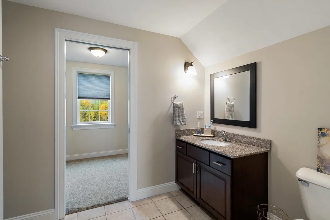 Photo of 8 Meadow View