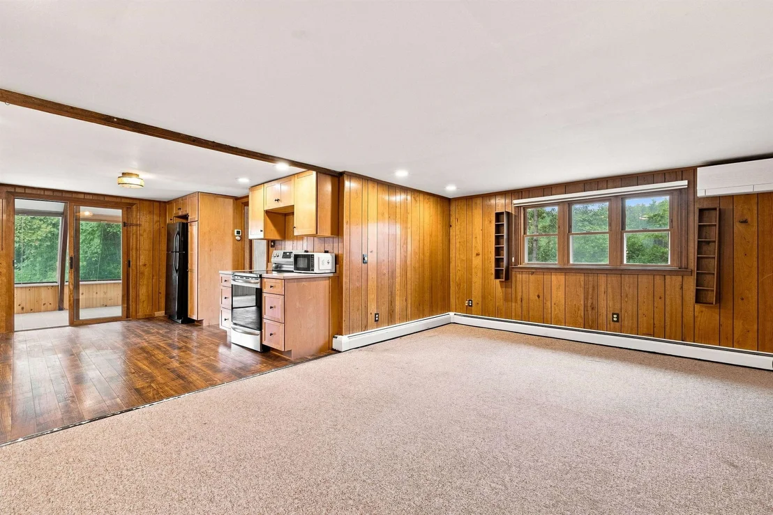 Photo of 580 Middle