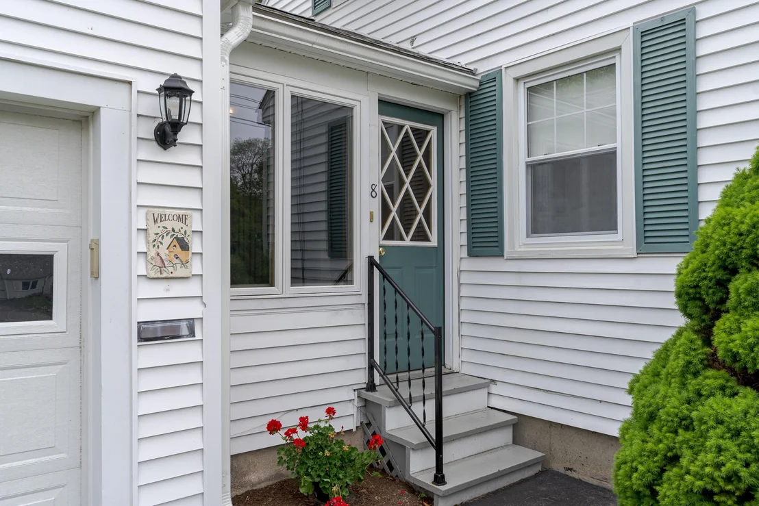 Photo of 8 Lowell