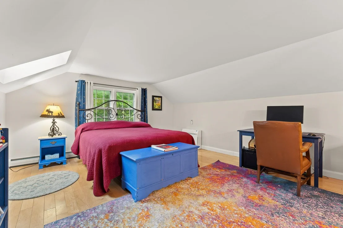 Photo of 515 Shattuck Hill