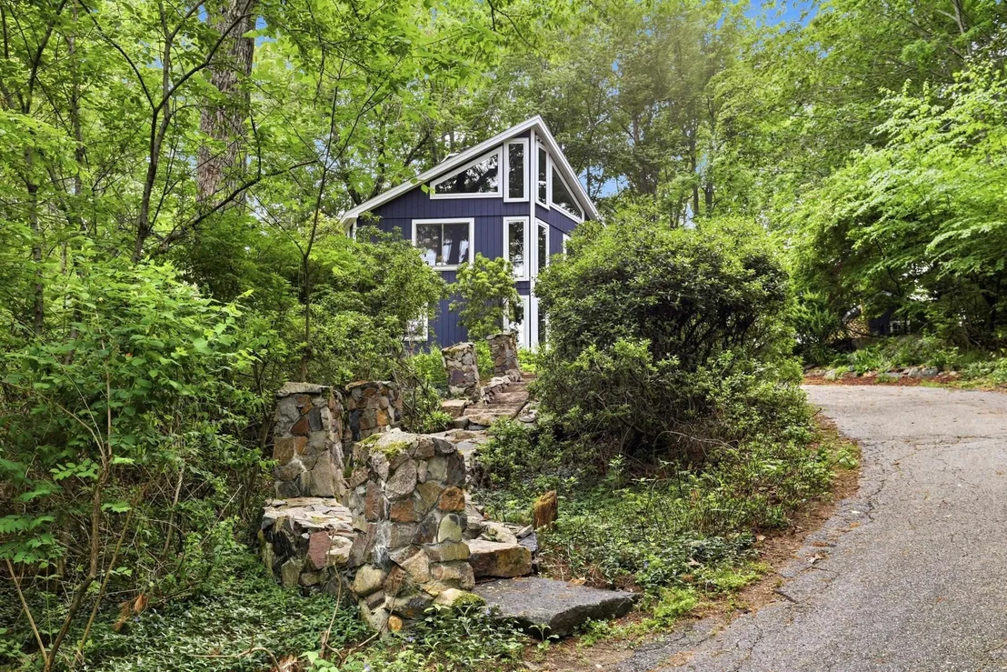 Photo of 8 Orchard