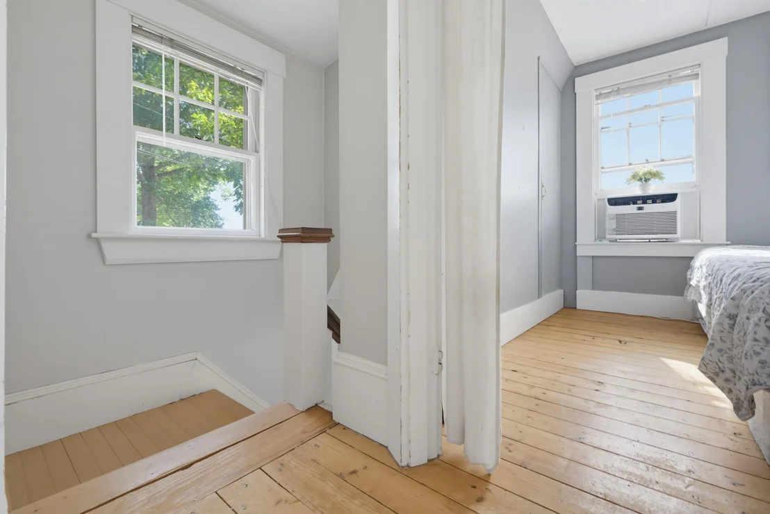 Photo of 66 Oak