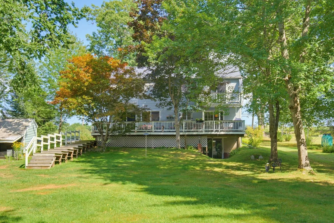Photo of 176 Exeter