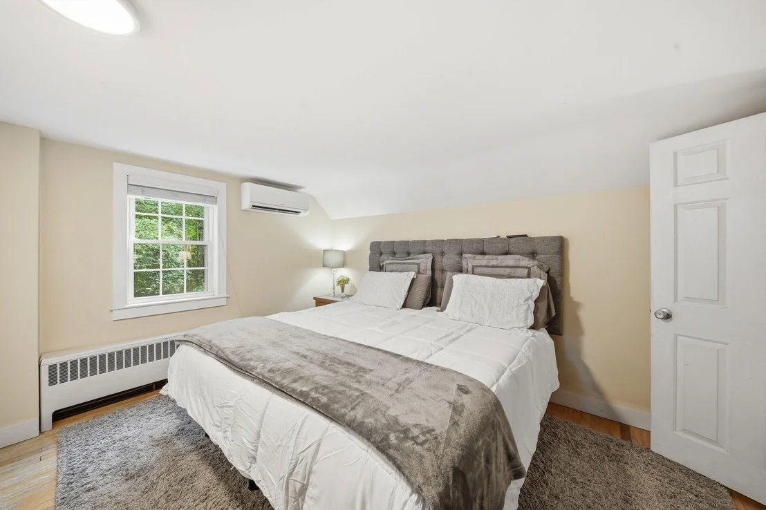 Photo of 18 Maple