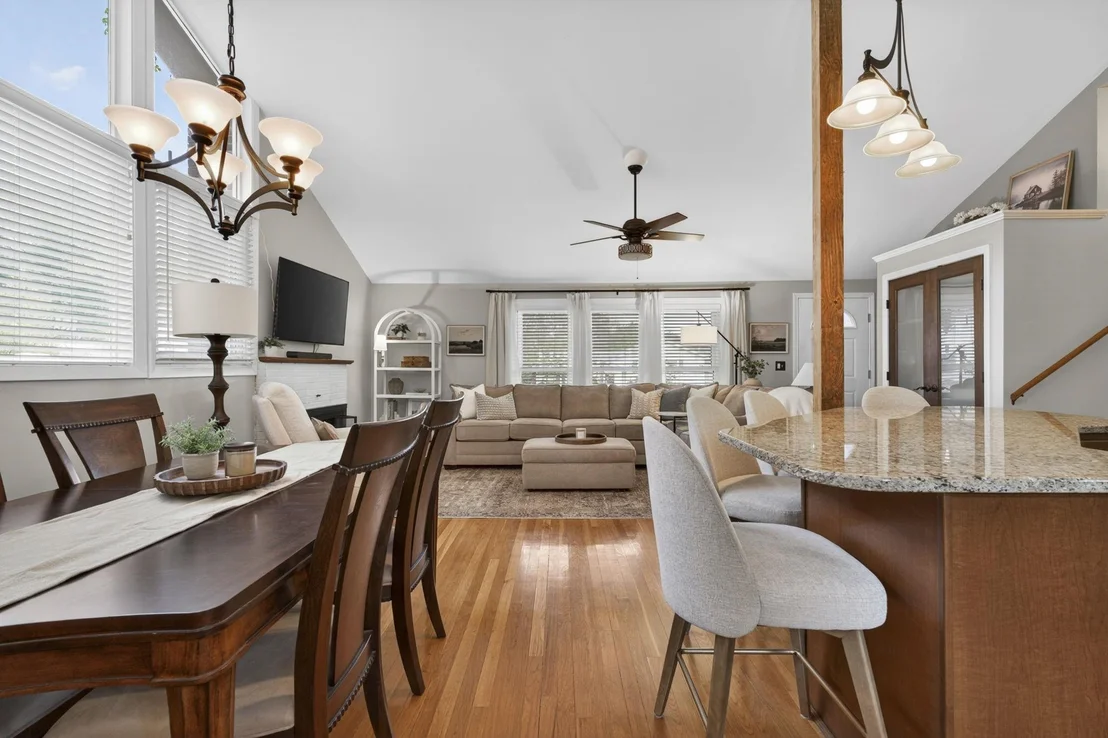 Photo of 130 Colgate