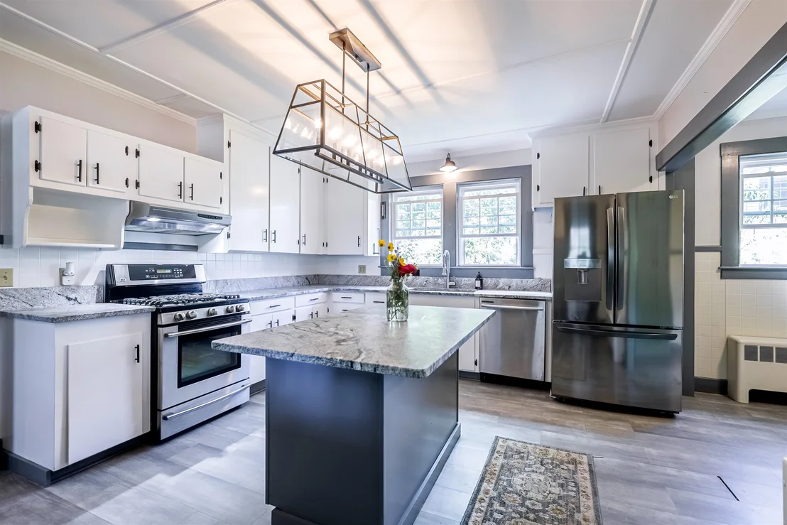 Photo of 8 Grove