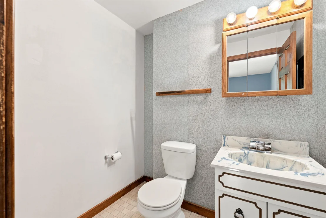Photo of 8 Bean Hill