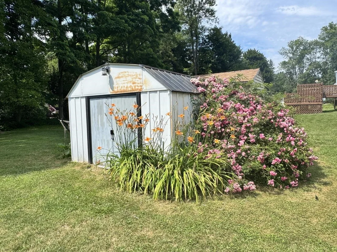 Photo of 410 Hullcrest