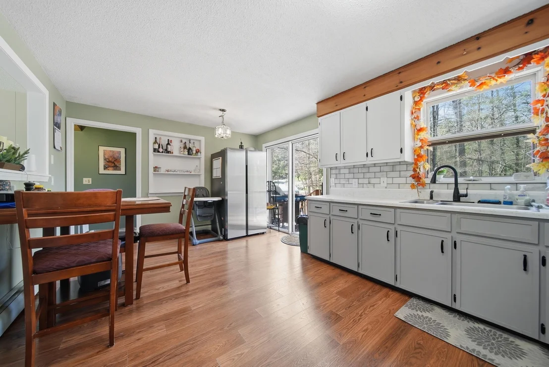 Photo of 254 Normand