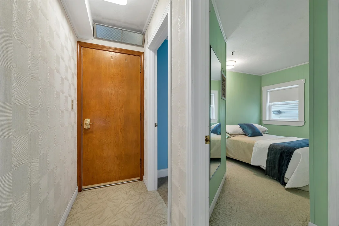Photo of Unit N1 at 421 Ocean