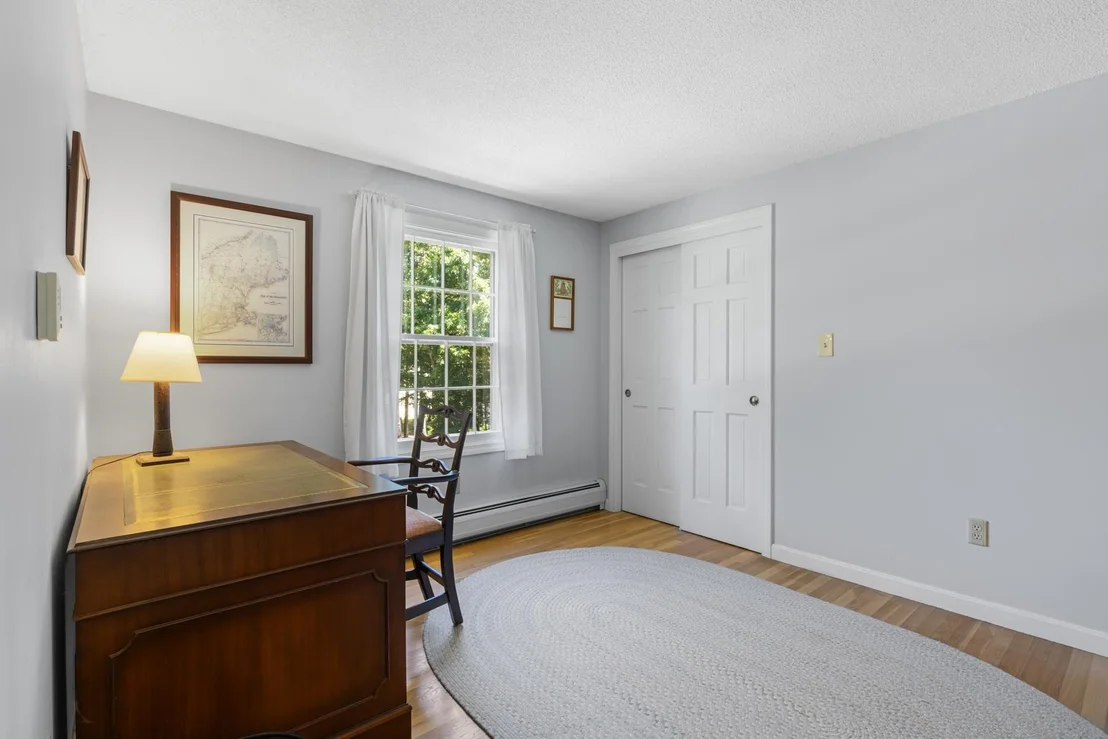 Photo of 6 AMBLER