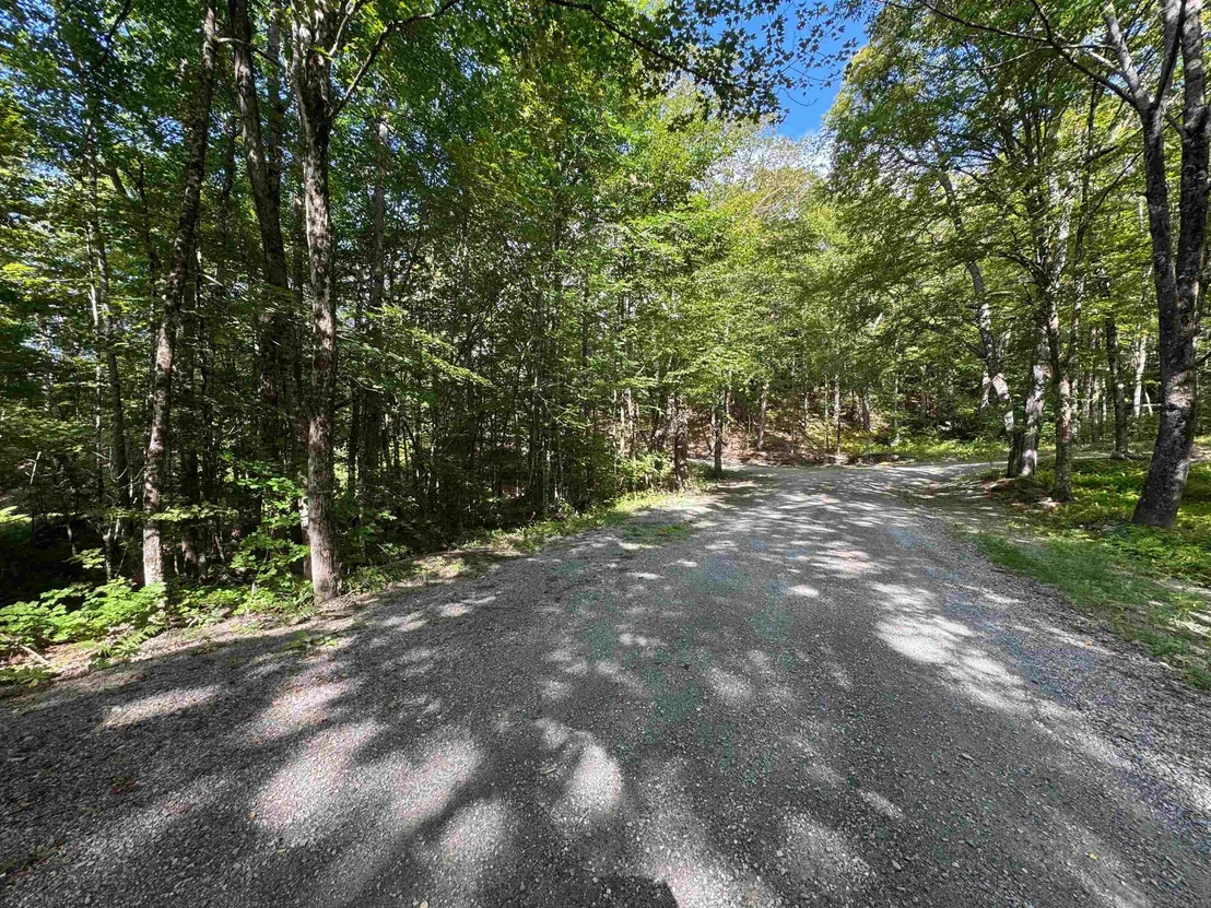 Photo of 00 Lake Hill